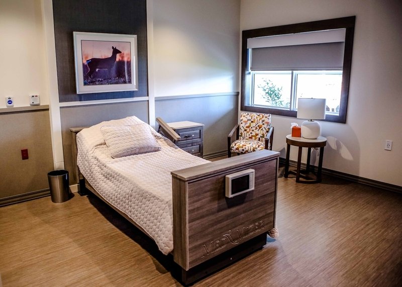 Willow Breeze patient room